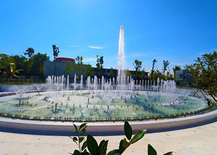 Aqua By Kristal Collection 布加勒斯特